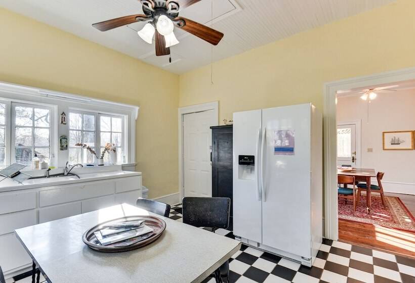 Watkinsville Cottage W/ Yard: 9 Mi To Uga