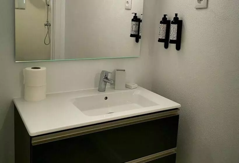 Maaseutuhotelli Quinta Do Louredo   évora