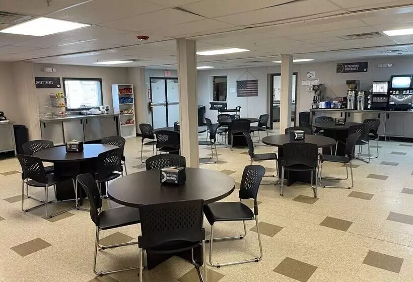 Motelli The Armadillo Hotel Carlsbad