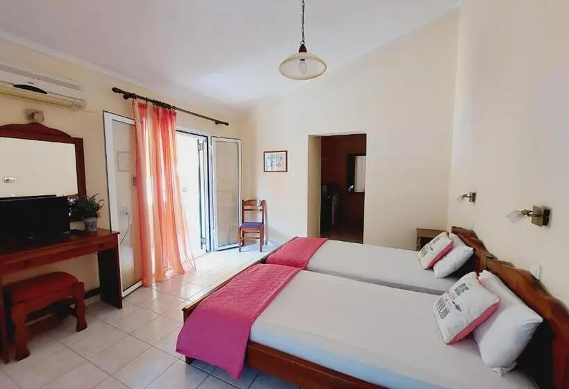Zoi & Alexia Apartments