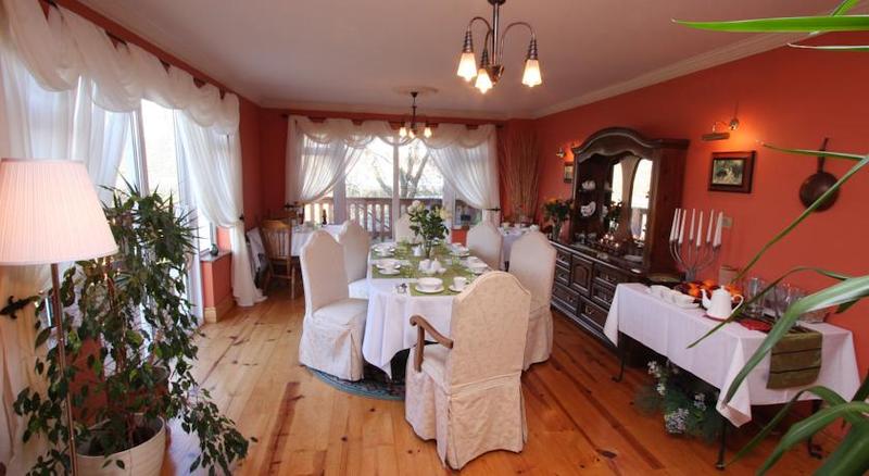 住宿加早餐  Ferrycarrig Lodge