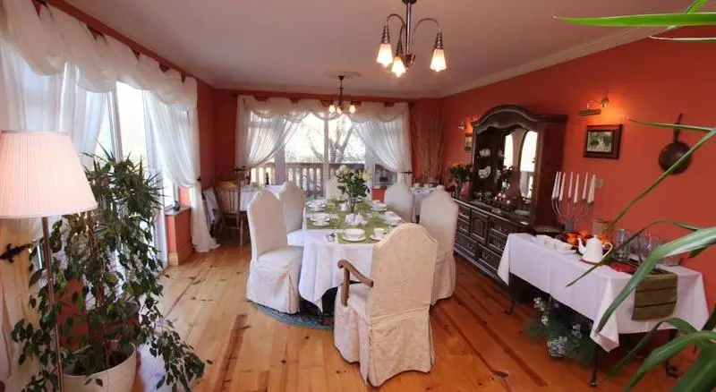 Aamiaismajoitus (B&B) Ferrycarrig Lodge