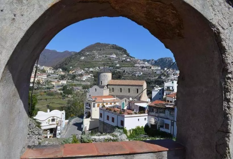 تختخواب و صبحانه Palazzo Della Marra