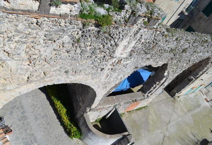 ベッドアンドブレックファースト Palazzo Della Marra