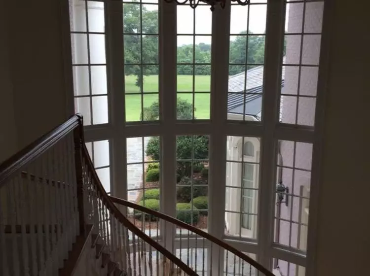 ベッドアンドブレックファースト The Mansion At Red Hill