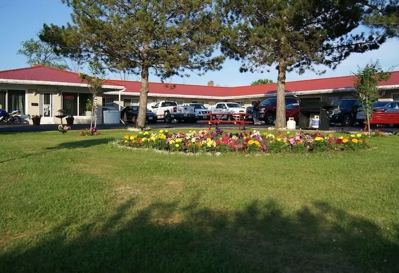 Blue Jay Motel