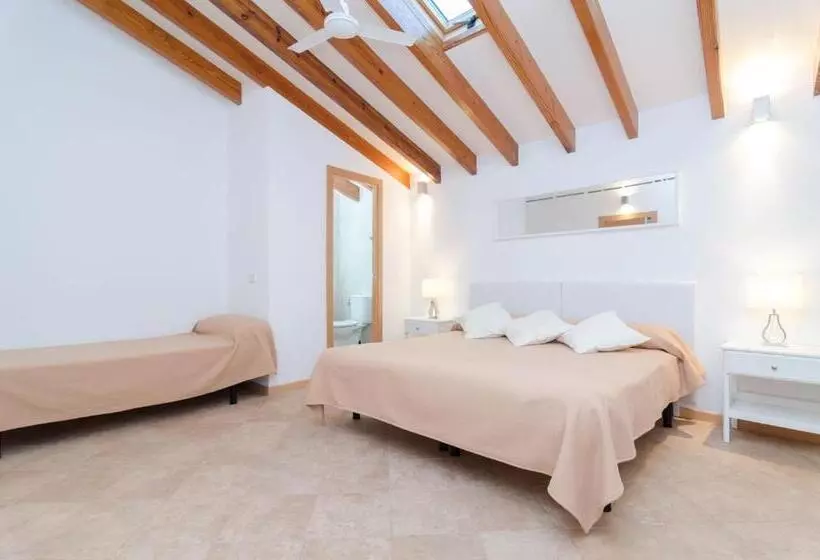 Embat Alberg Juvenil   Hostel