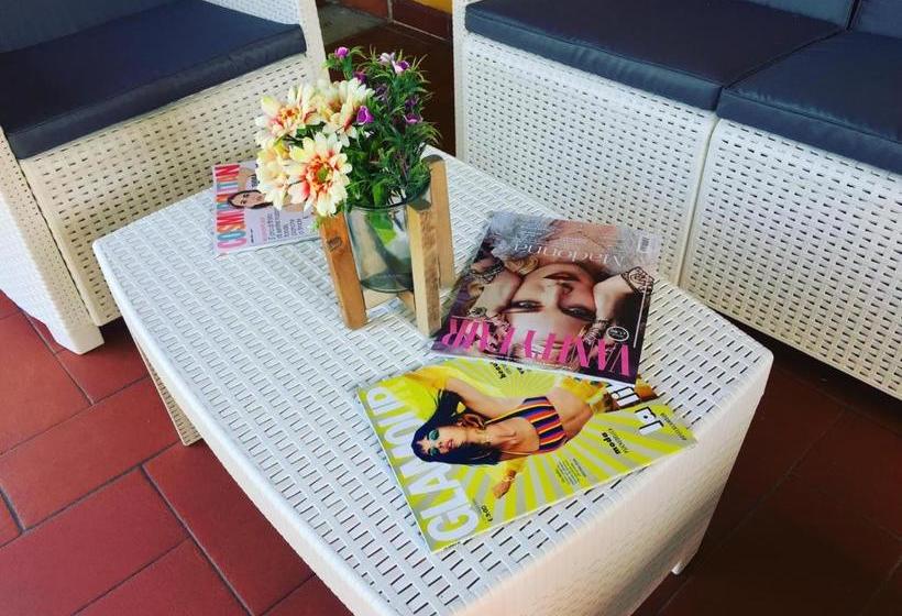 هتل Agriturismo La Conte