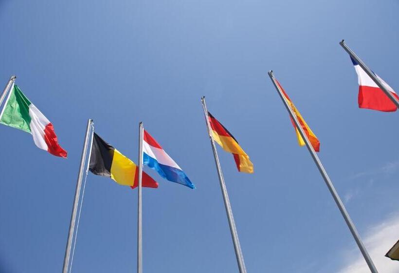 هتل Agriturismo La Conte