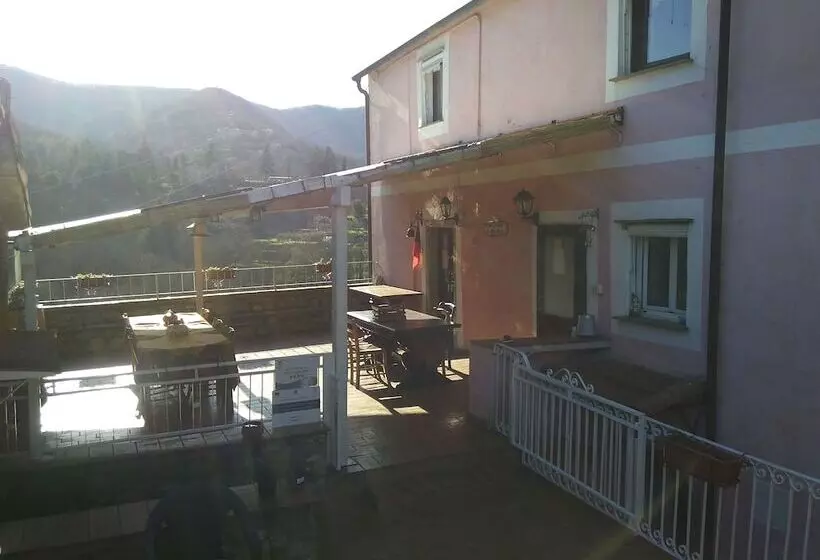 هتل Agriturismo Locanda Del Papa