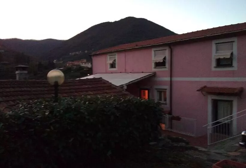 هتل Agriturismo Locanda Del Papa