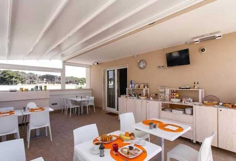 Отель Bed & Breakfast Aria Di Mare