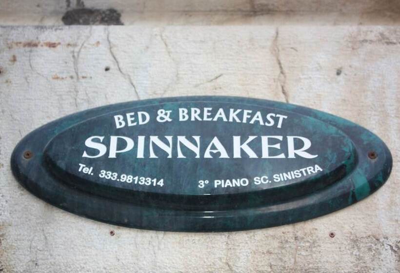 هتل Bed & Breakfast Spinnaker