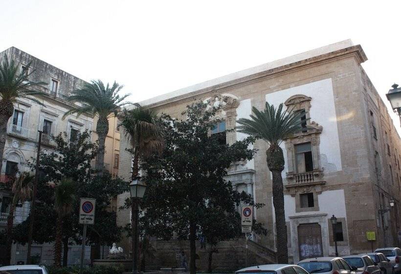 هتل Bed & Breakfast Spinnaker