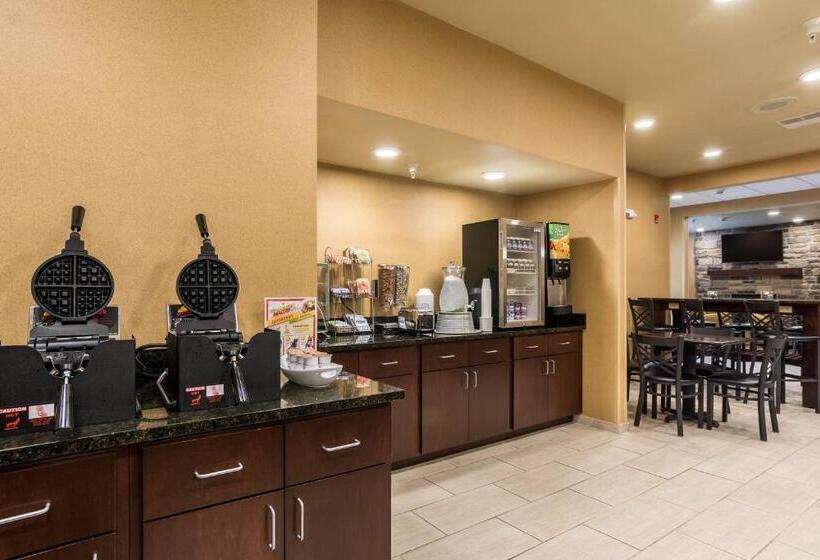 Cobblestone Hotel & Suites   Harborcreek