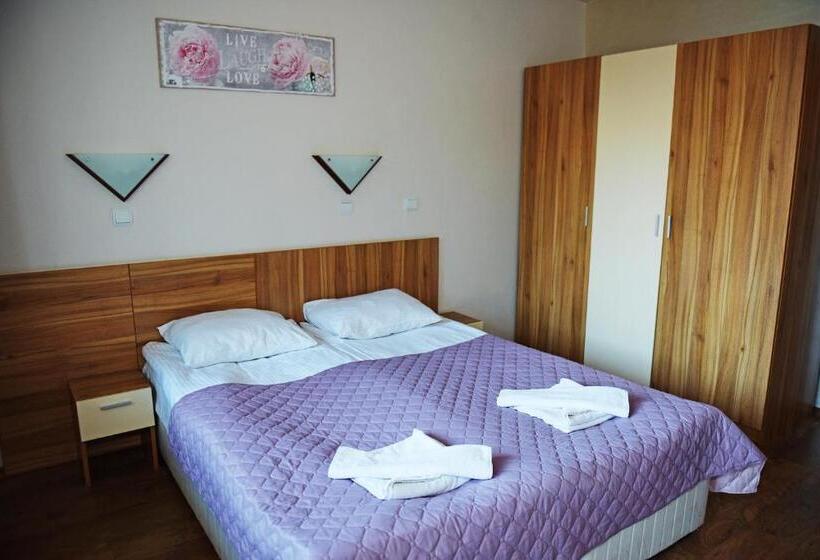 فندق Forest Nook Apart