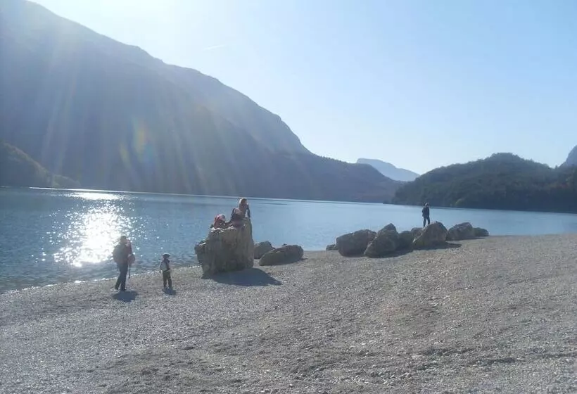 ホテル Garnì Lago Alpino