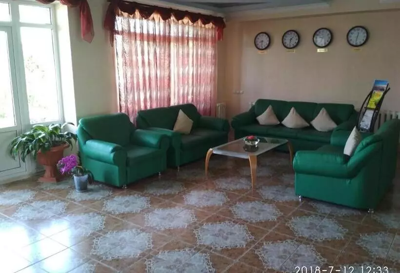 هتل Green