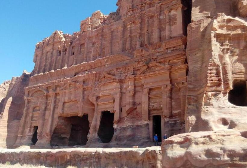 هتل Hamoudah
