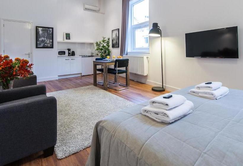 Hotel Short Stay Group Harbour Loft Studios