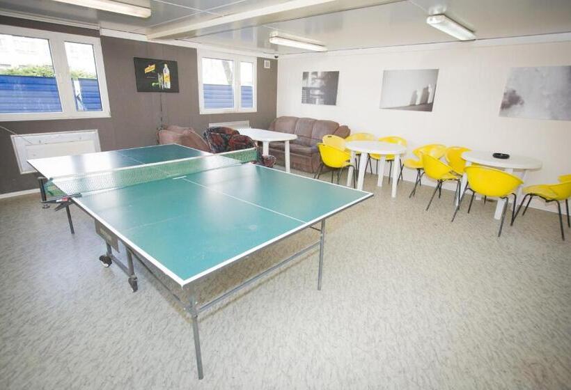 בית מלון כפרי Hostel Metro