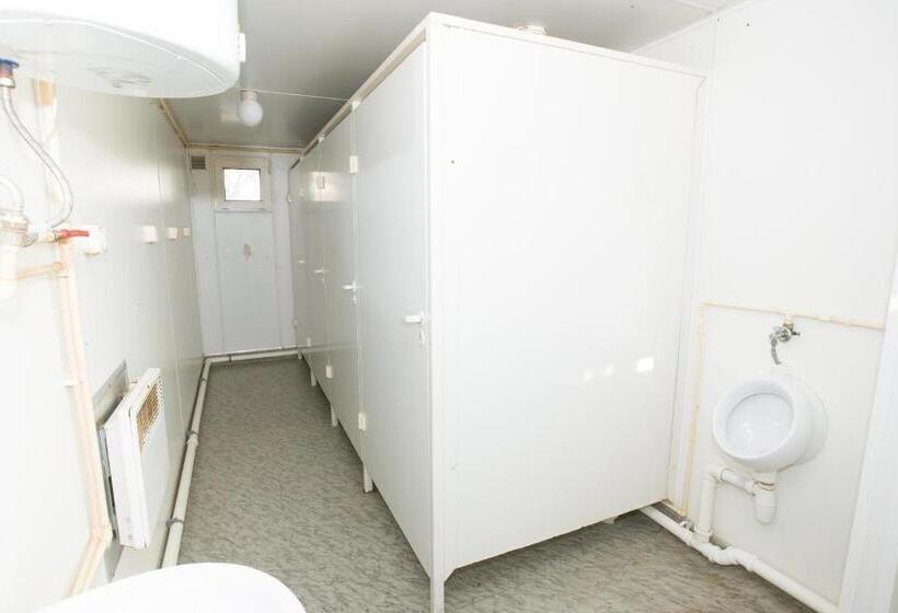 בית מלון כפרי Hostel Metro