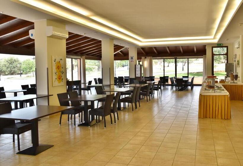 فندق Kikki Village