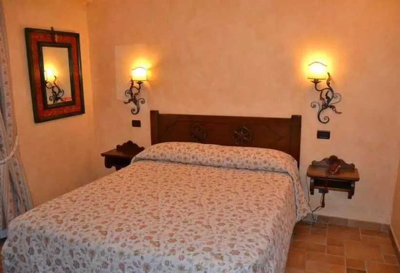 هتل La Piazzetta Rooms & Breakfast