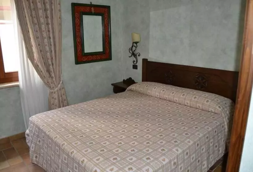 هتل La Piazzetta Rooms & Breakfast
