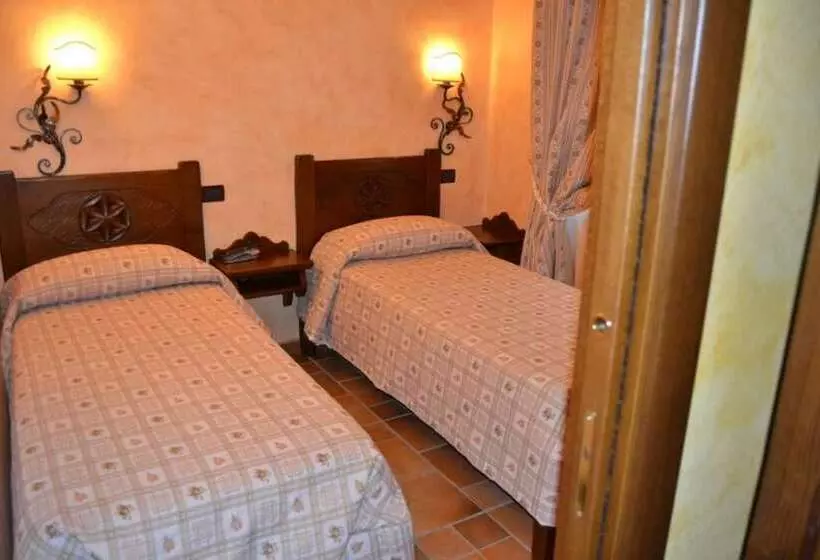 هتل La Piazzetta Rooms & Breakfast