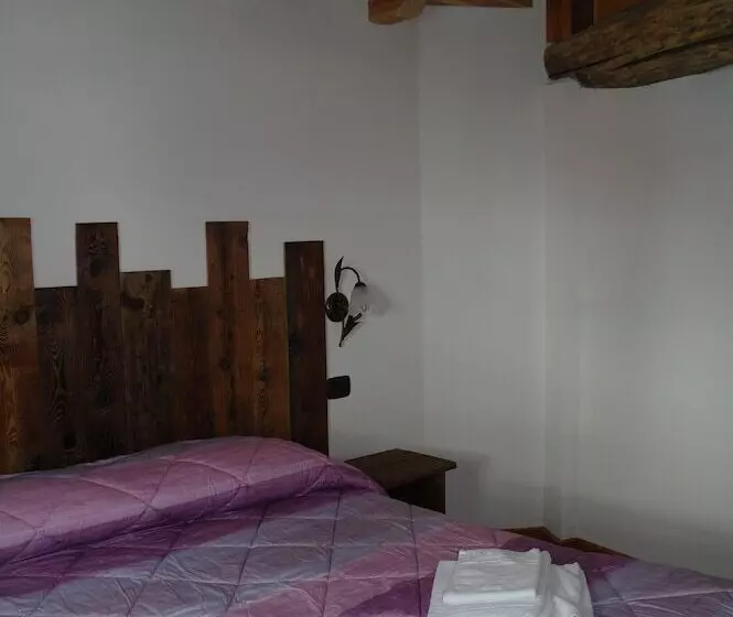 Hotelli Le Vieux Noyer   Appartamenti Al Verde Villaggio Di Rumiod