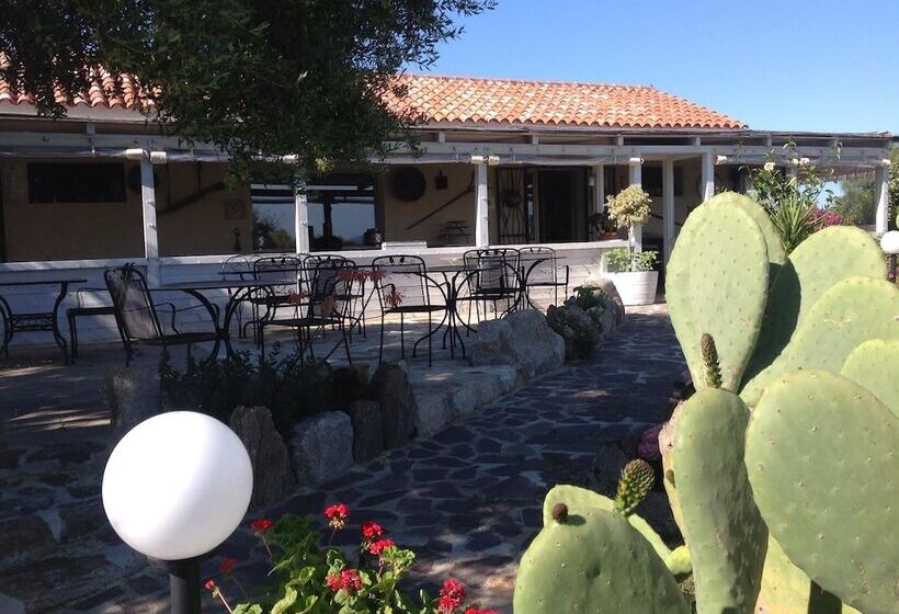 호텔 Locanda Murales   Turismo Rurale