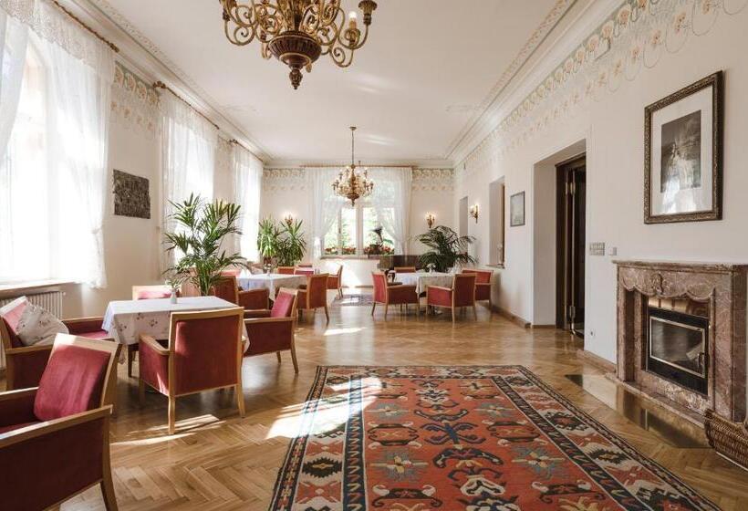 ホテル Monte Sella