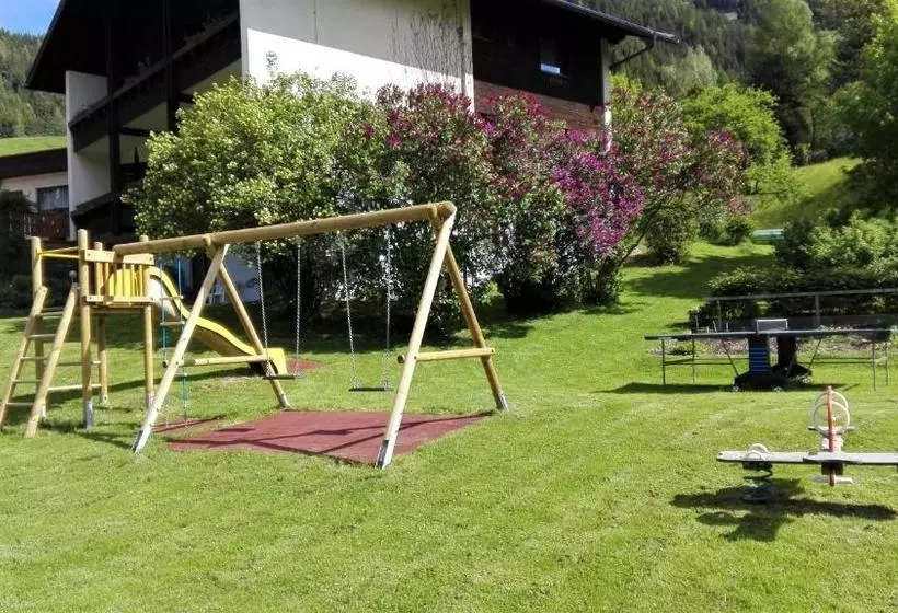 ホテル Pension & Ferienwohnung Sonnleiten