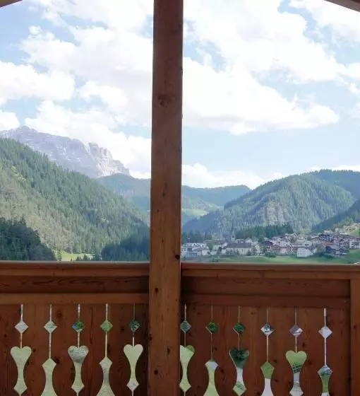Hotelli Piculin Alpin Apartments