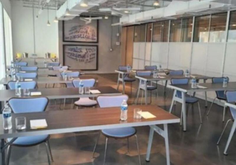 فندق Plunge Beach Resort