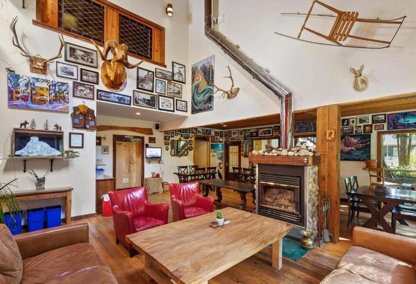 酒店 Rams Head Inn