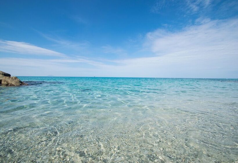 בית מלון כפרי Resort Rocca Di Vadaro