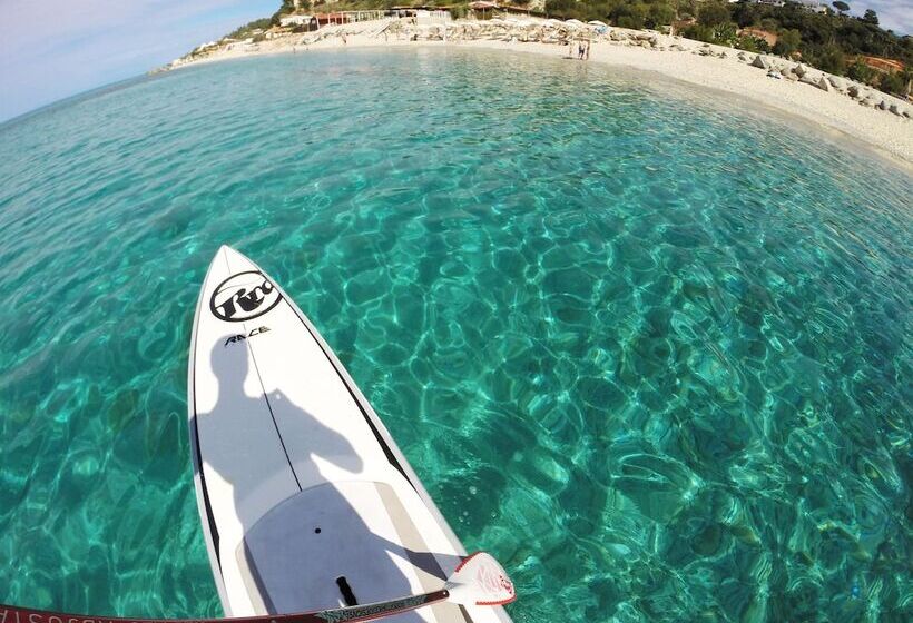 בית מלון כפרי Resort Rocca Di Vadaro