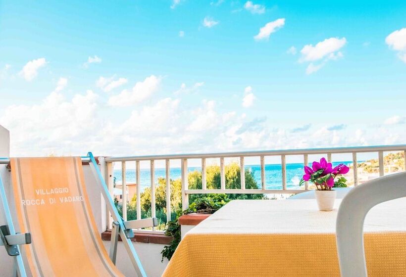 בית מלון כפרי Resort Rocca Di Vadaro