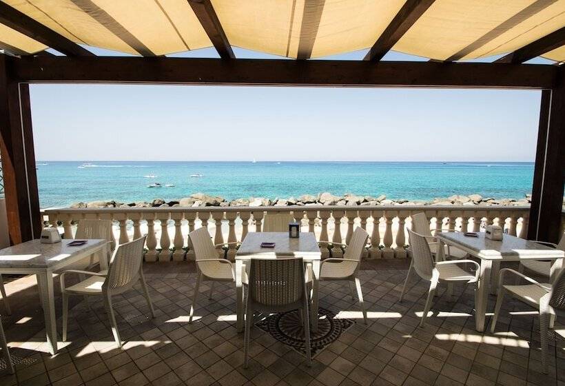 בית מלון כפרי Resort Rocca Di Vadaro