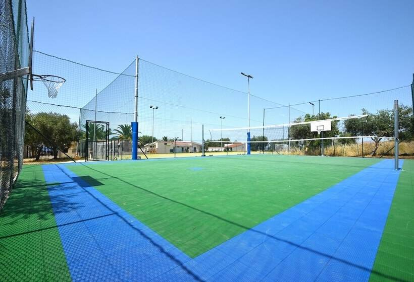 בית מלון כפרי Resort Rocca Di Vadaro