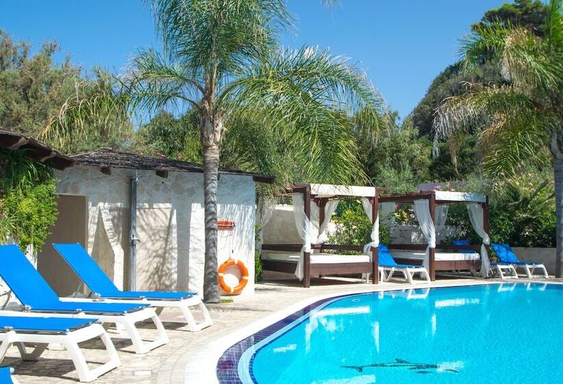 בית מלון כפרי Resort Rocca Di Vadaro