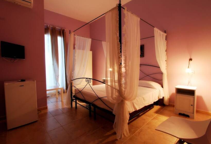 בית מלון כפרי Salenthouse