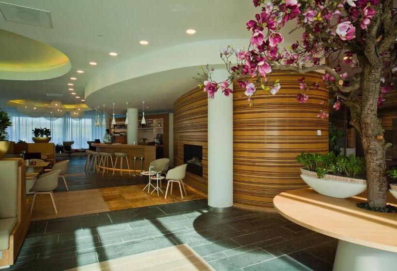 ホテル Udens Duyn