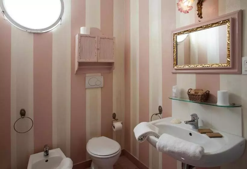 Hotelli Villa Amelia Rooms