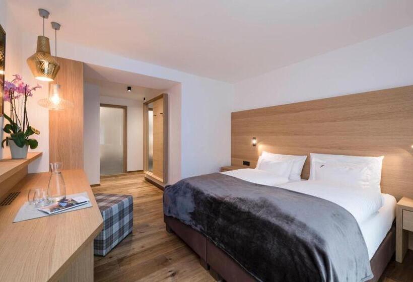 בית מלון כפרי Villa Tony   Small Romantic