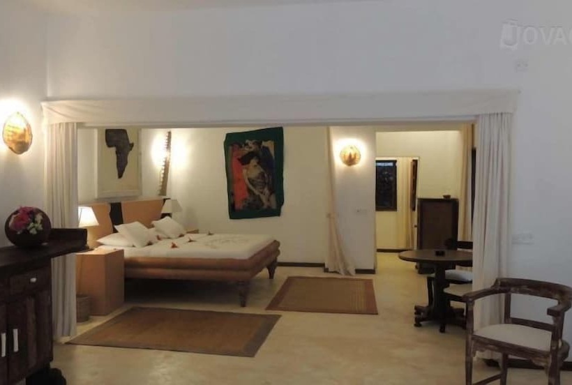 Отель White Elephant Sea Lodge