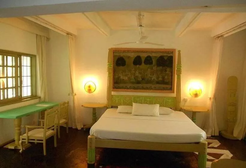هتل White Elephant Sea Lodge