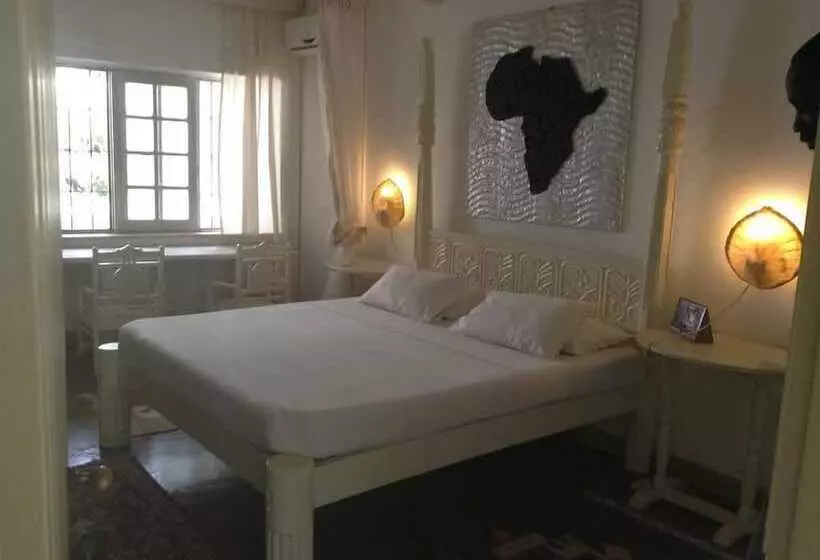 هتل White Elephant Sea Lodge